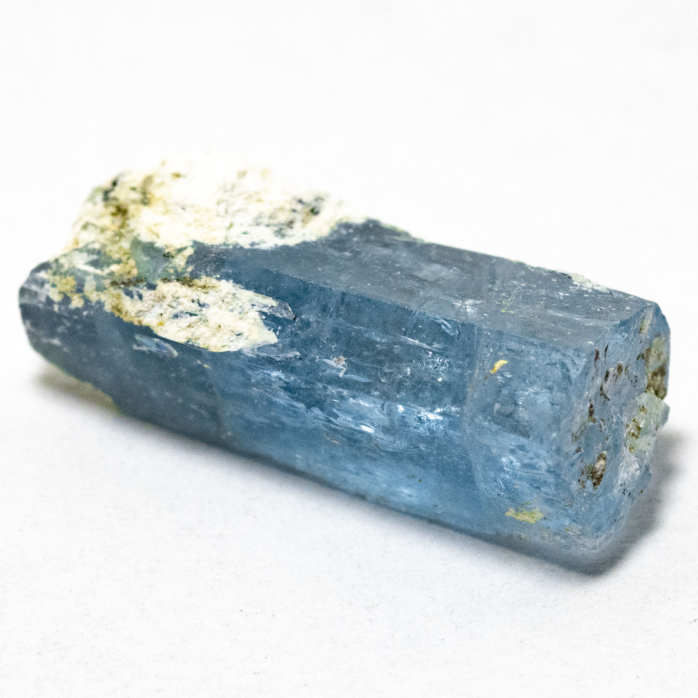 Aquamarin kaufen bei CrystalScents – Schönheit trifft Energie