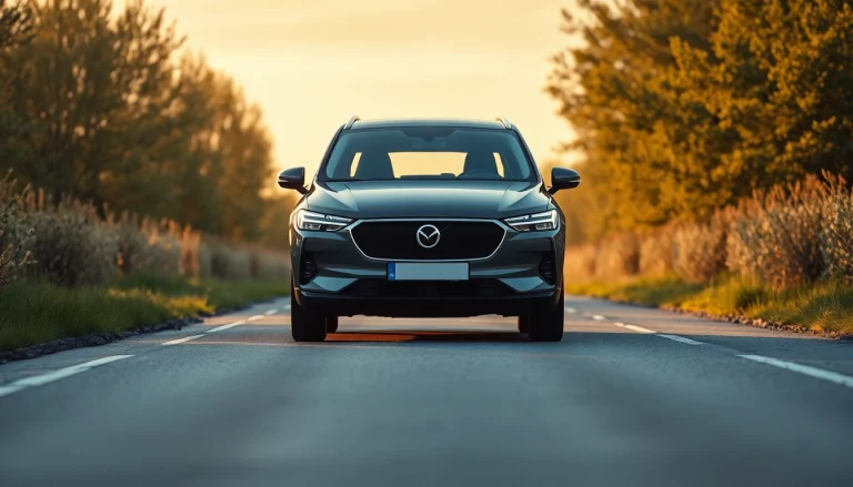 Das simpcar-Angebot: Ein modernes Auto auf der Straße, das Mobilität und Flexibilität symbolisiert.