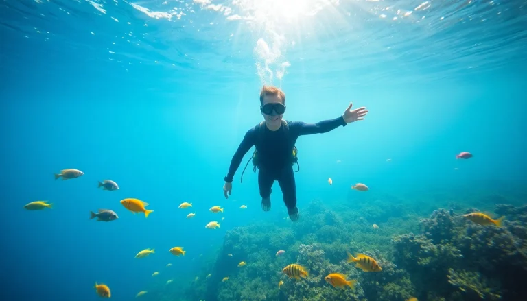 TauchKurs Mexiko mit einem Taucher, der bunte Fische und Korallenriffe erkundet.